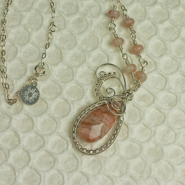 Soothing Sunstone Necklace