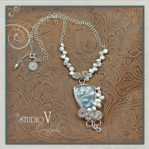 Snow Dreams Necklace