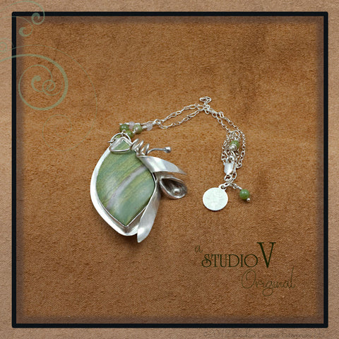 Lily Leaves Necklace