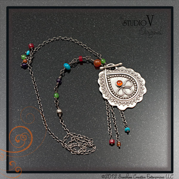 Paisley Posy Necklace