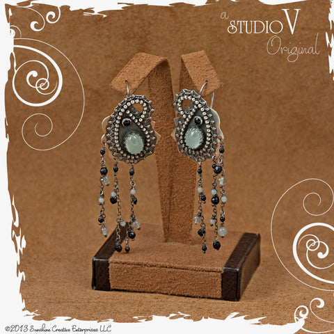 Peaceful Paisley Earrings